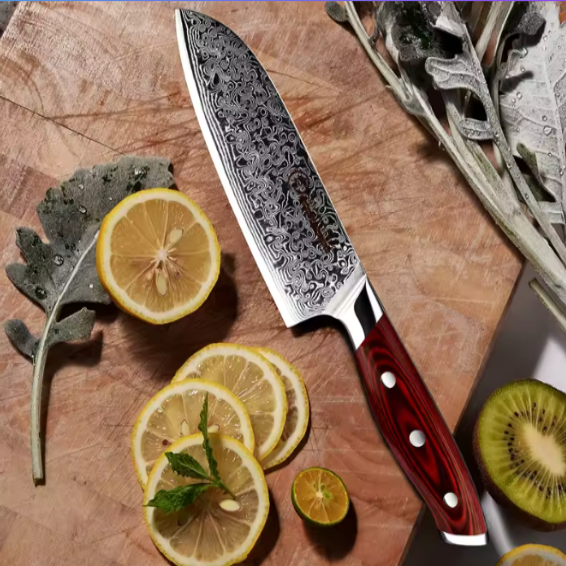 Couteau Santoku en acier damas