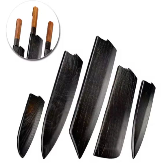 Gaines de protection en bois noir