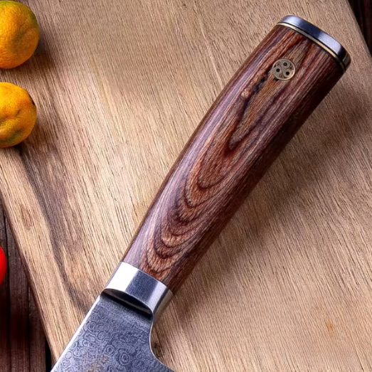 Couteau Santoku japonais en acier damas