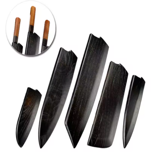 Gaines de protection en bois noir